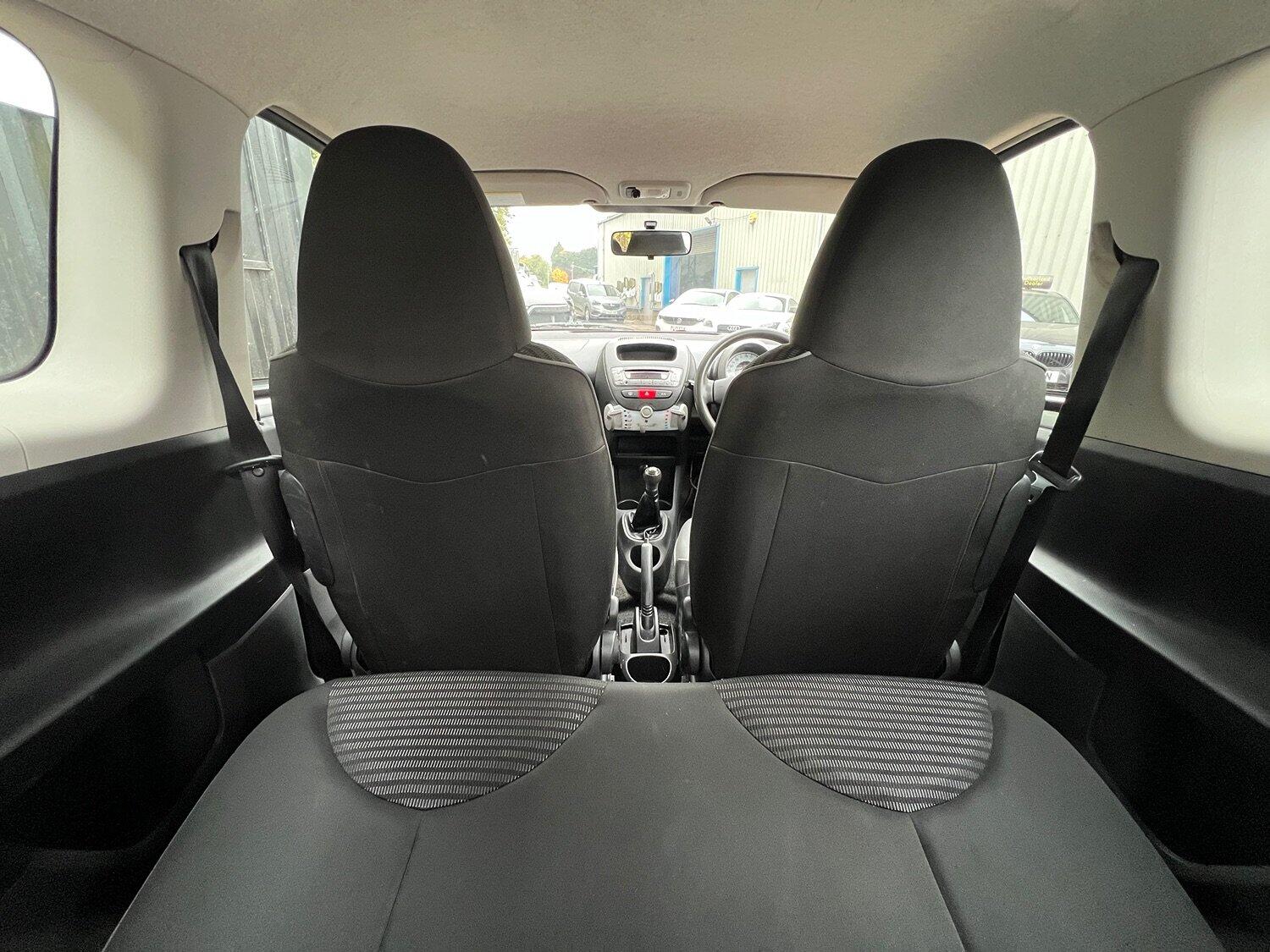 Used Peugeot 107 2012 for sale - 76305633: Photo 26