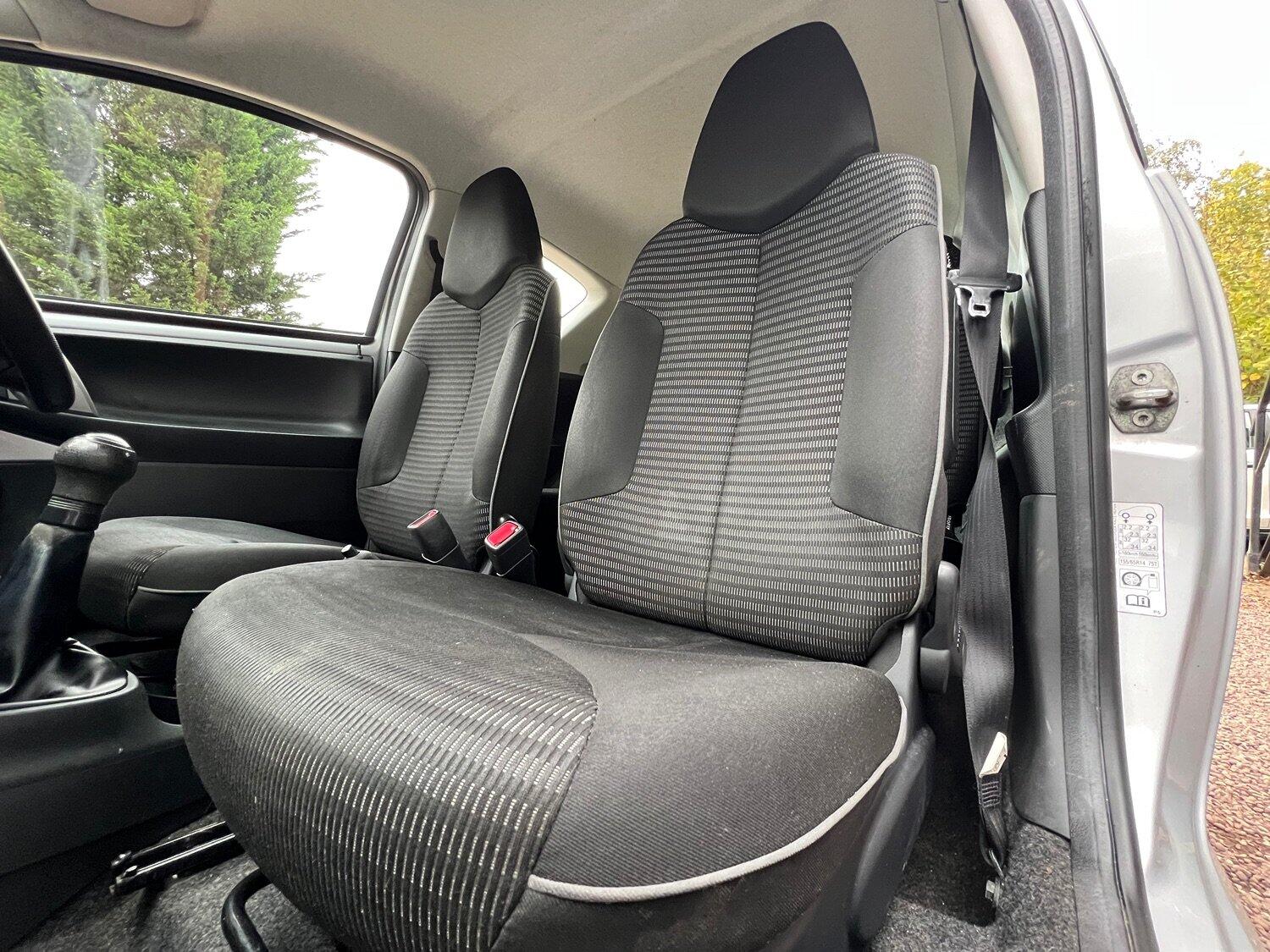 Used Peugeot 107 2012 for sale - 76305633: Photo 29