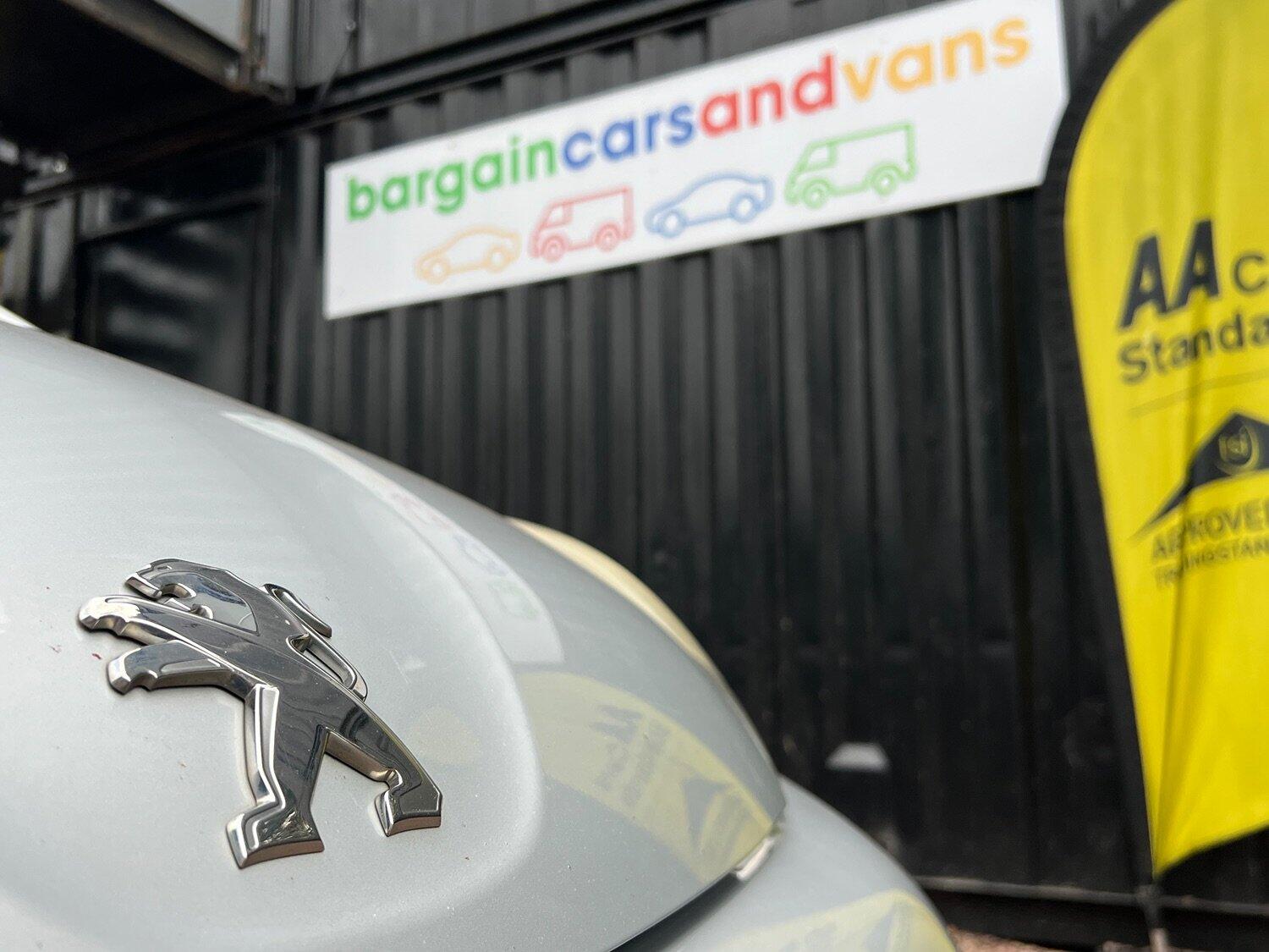 Used Peugeot 107 2012 for sale - 76305633: Photo 8