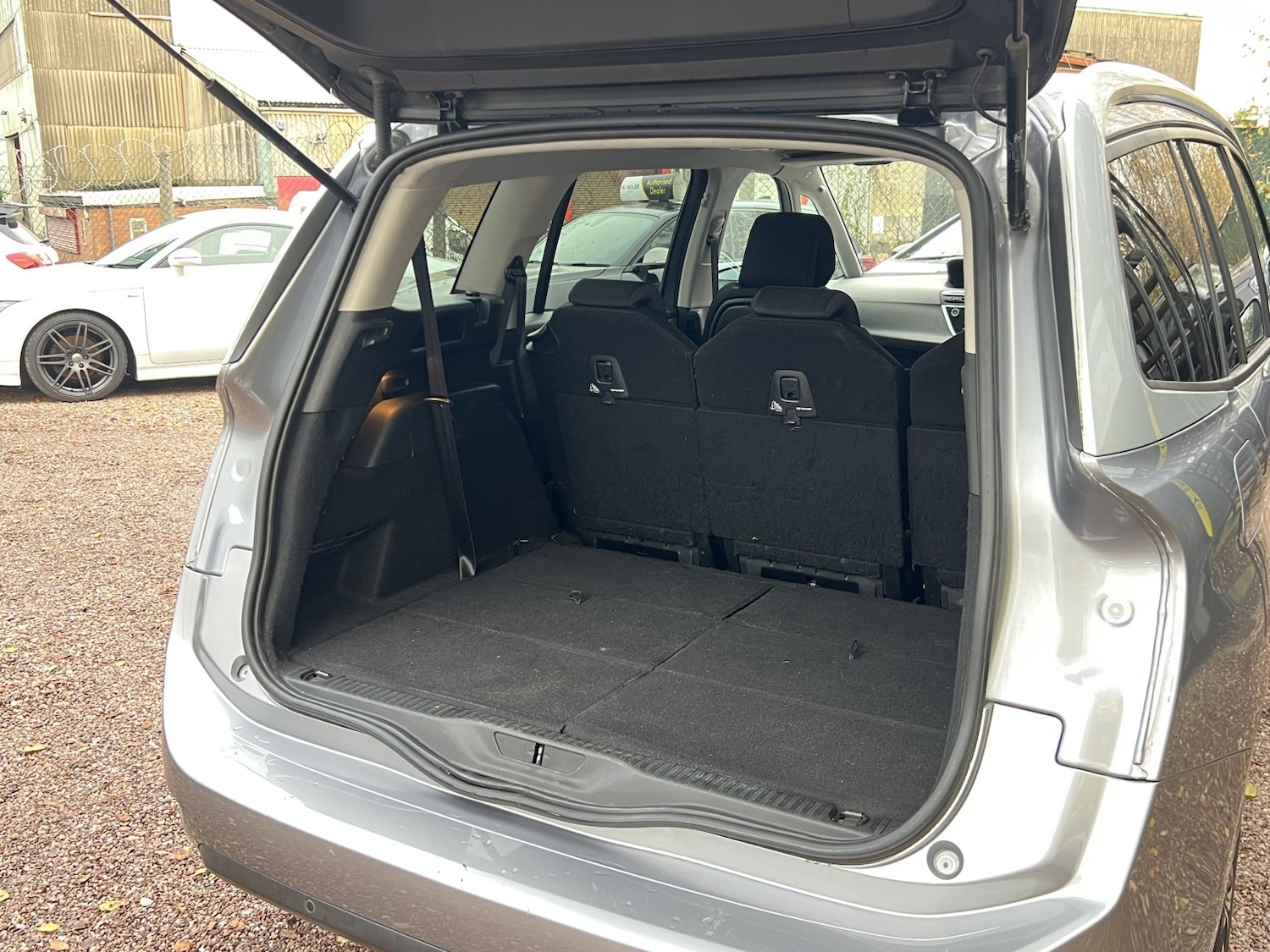 Used Citroen C4 Grand Picasso 2019 for sale - 76712774: Photo 42