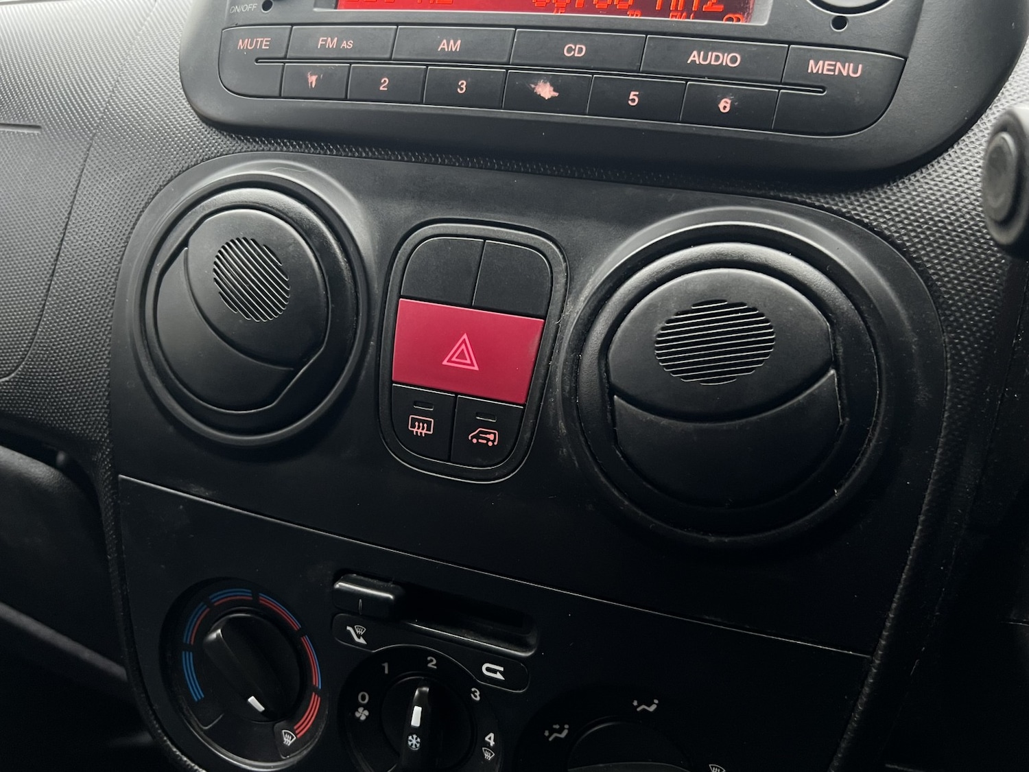 Used Peugeot Bipper 2016 for sale - 76897020: Photo 25