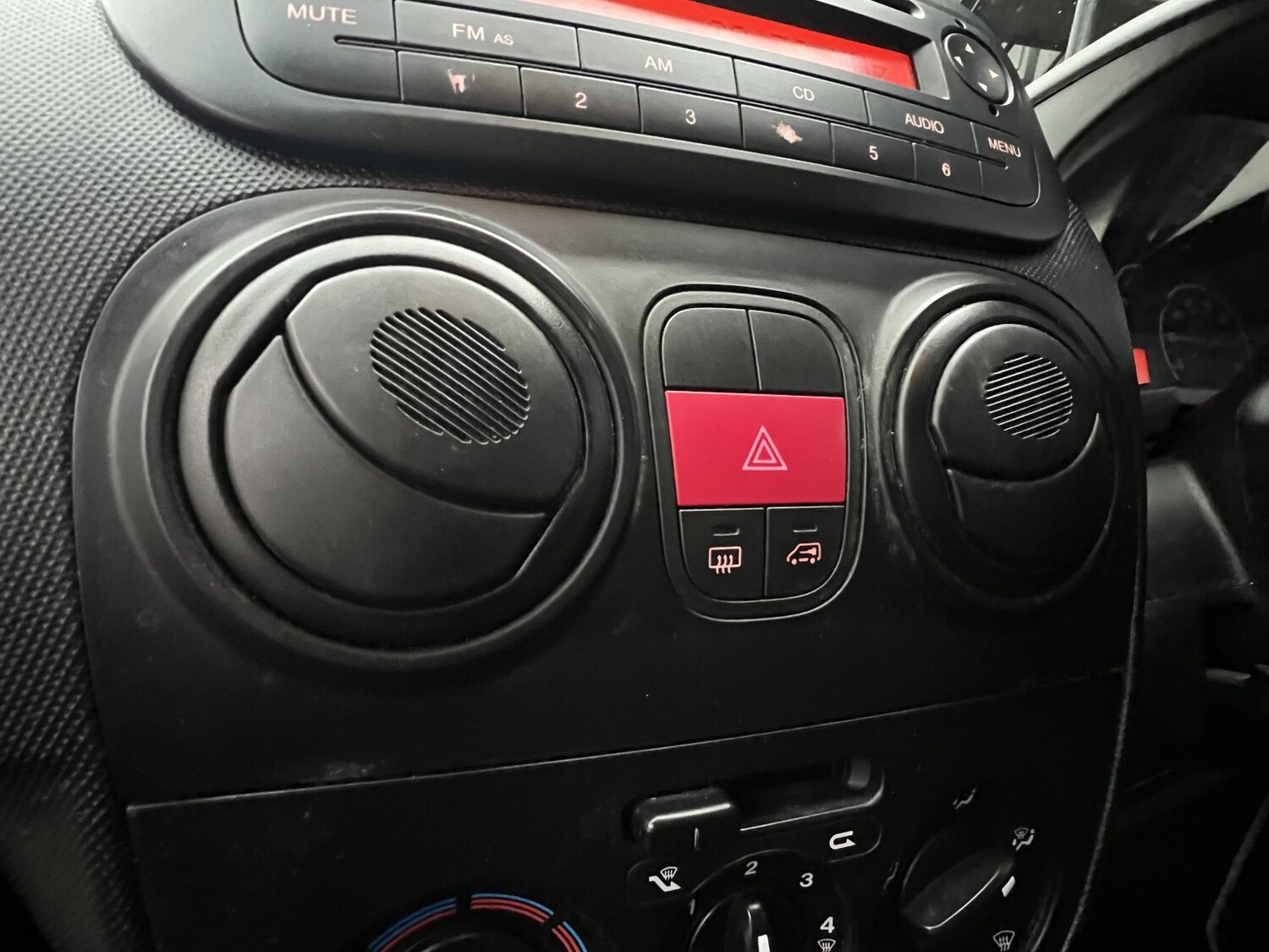 Used Peugeot Bipper 2016 for sale - 76897020: Photo 40