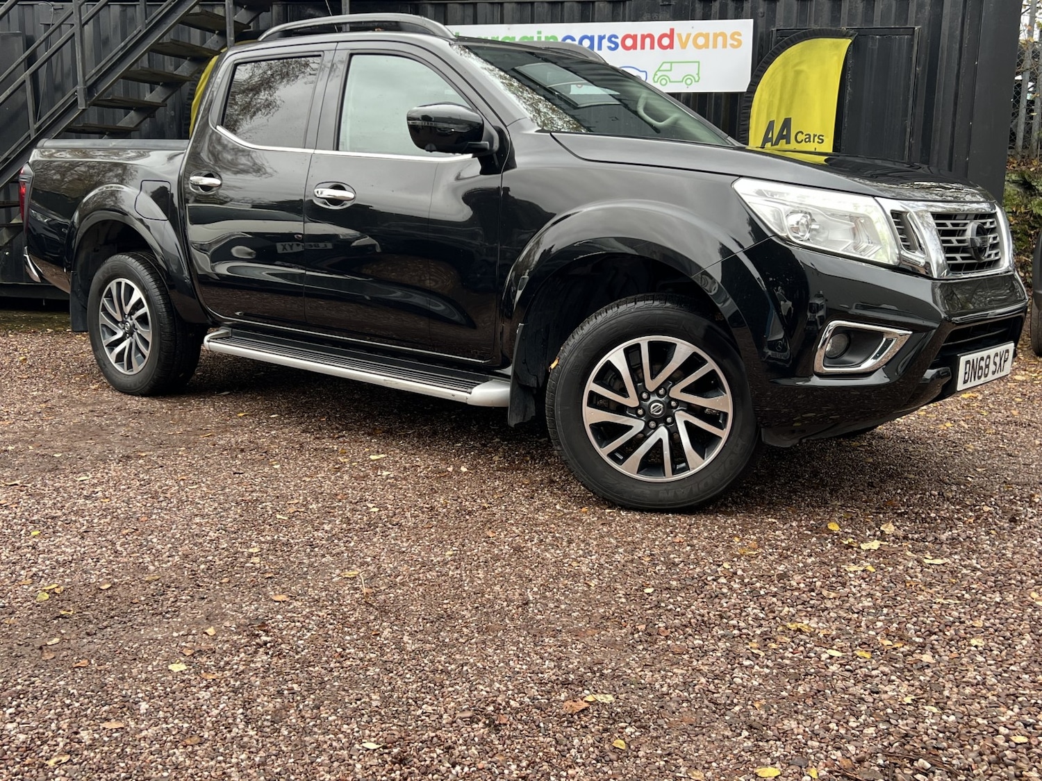 Used Nissan Navara 2018 for sale - 76830392: Photo 2