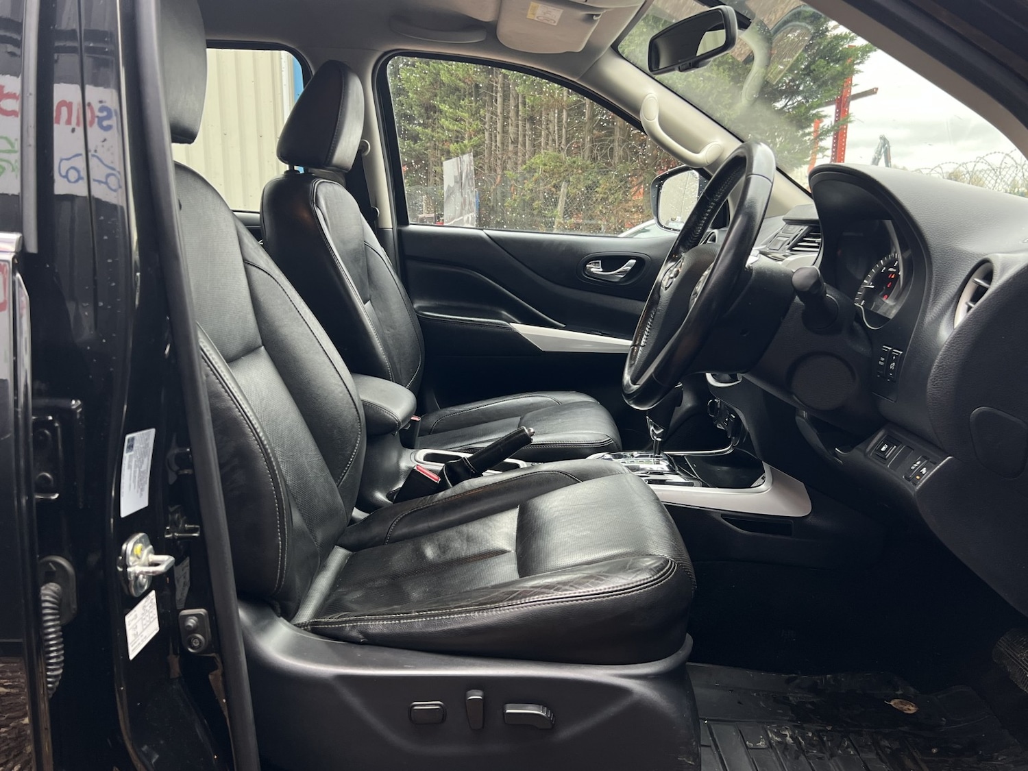 Used Nissan Navara 2018 for sale - 76830392: Photo 22