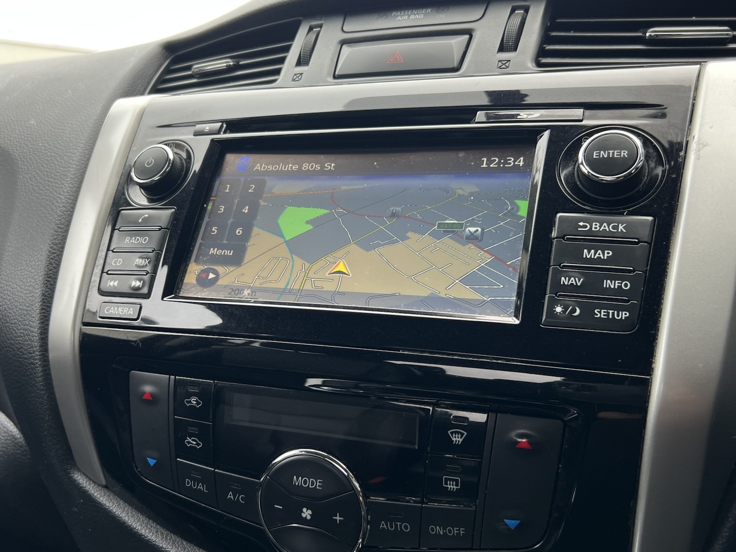 Used Nissan Navara 2018 for sale - 76830392: Photo 26