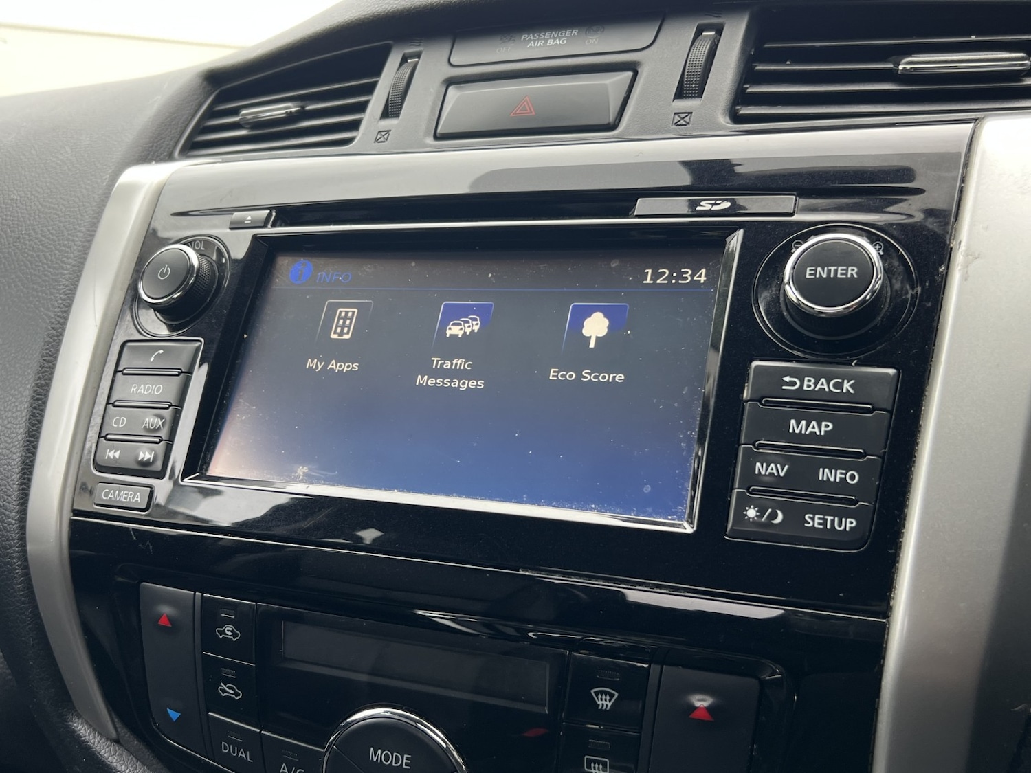 Used Nissan Navara 2018 for sale - 76830392: Photo 30