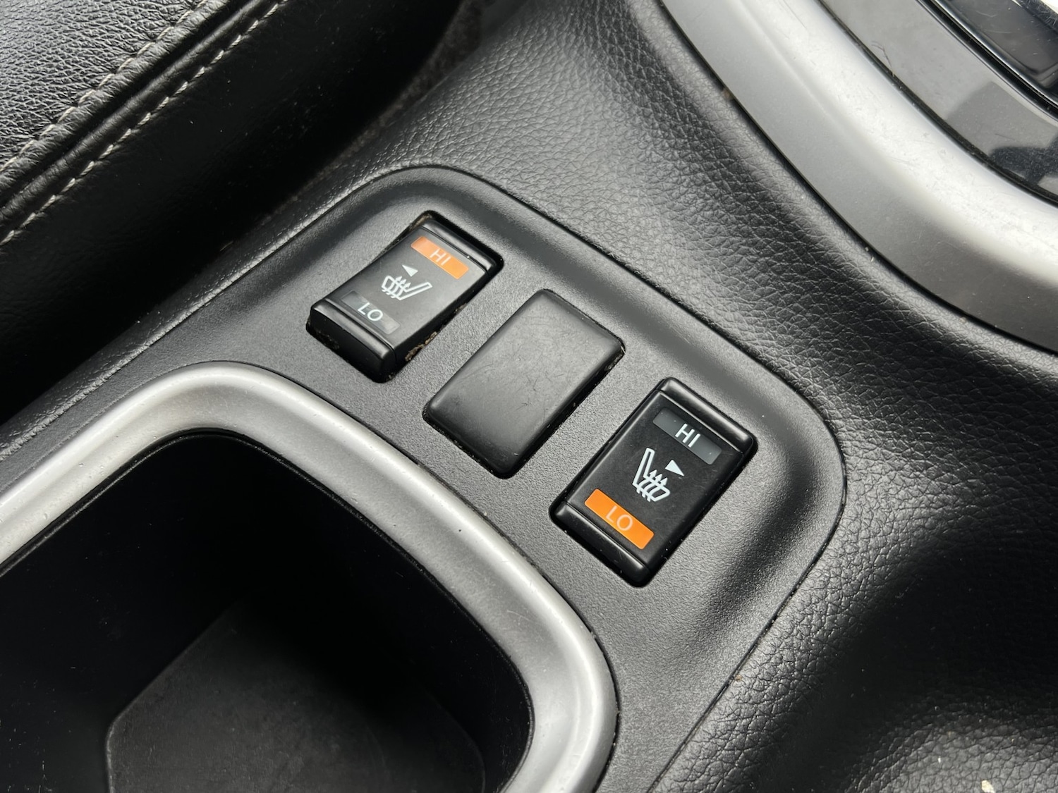 Used Nissan Navara 2018 for sale - 76830392: Photo 37