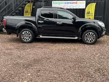 Used Nissan Navara 2018 for sale - 76830392: Photo