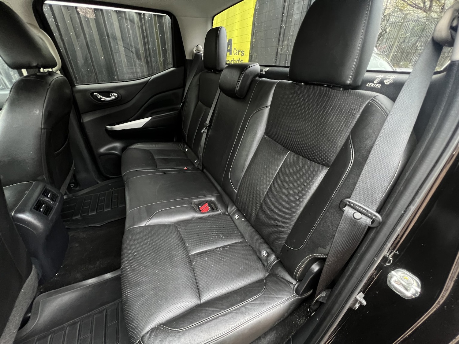 Used Nissan Navara 2018 for sale - 76830392: Photo 44