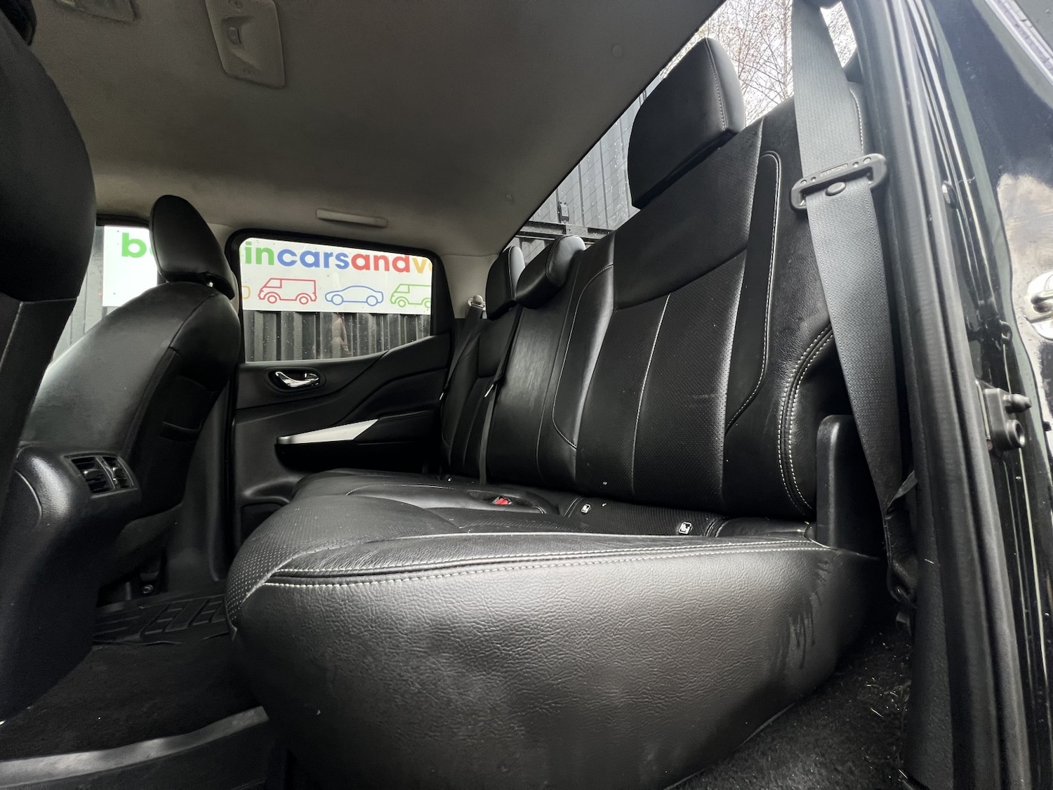 Used Nissan Navara 2018 for sale - 76830392: Photo 45