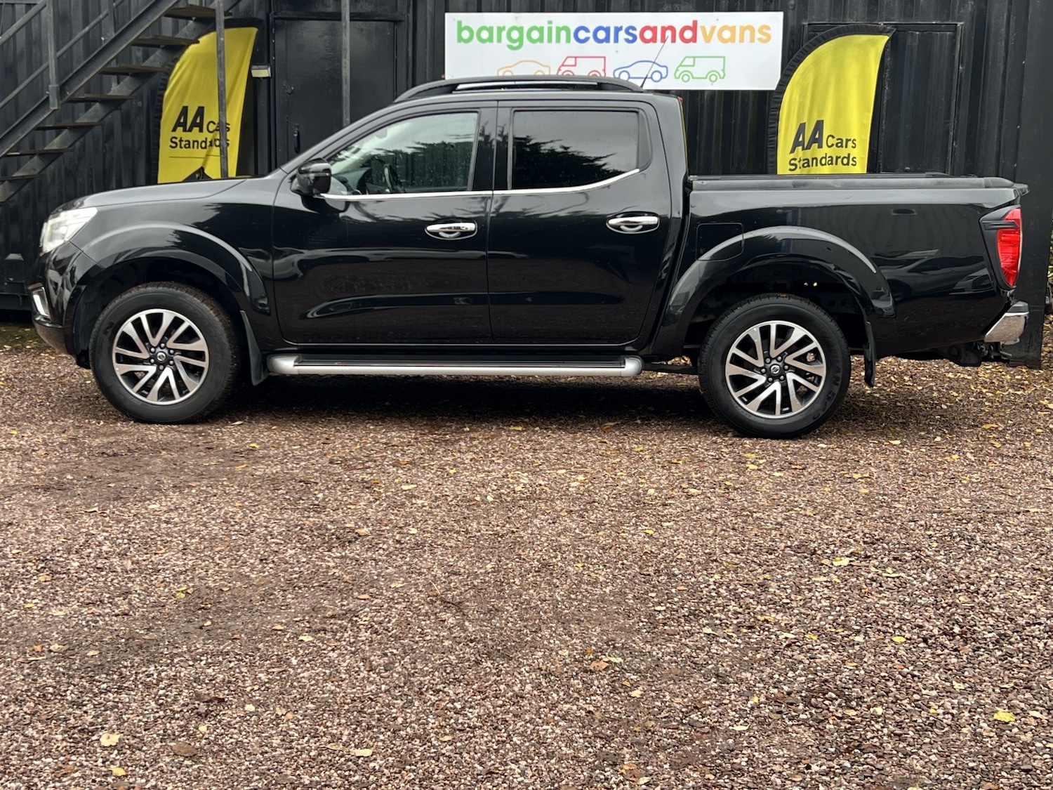 Used Nissan Navara 2018 for sale - 76830392: Photo 9