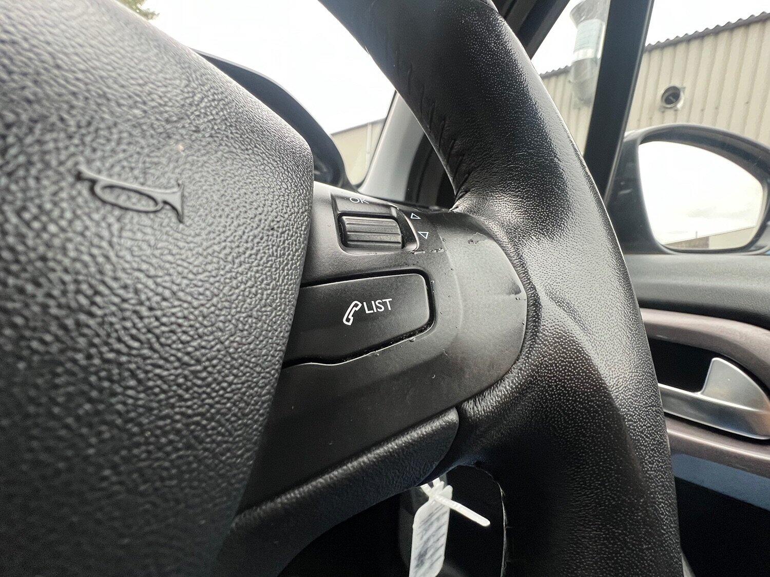 Used Peugeot 2008 2016 for sale - 76313918: Photo 14