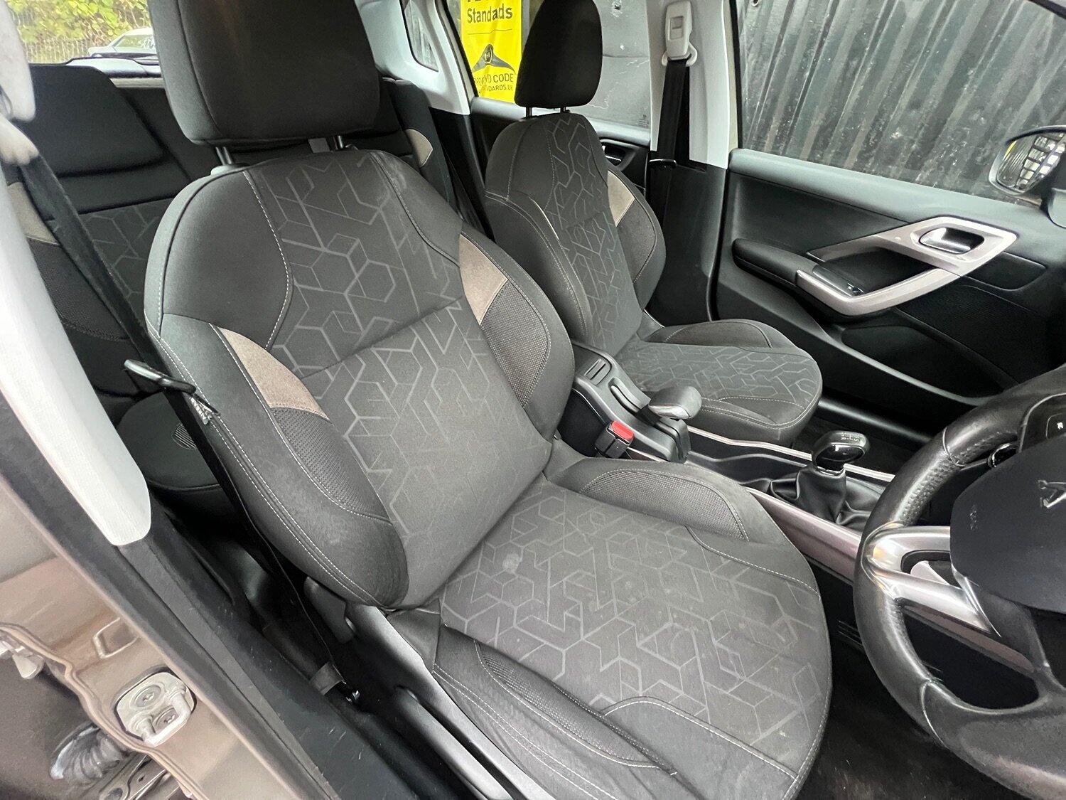 Used Peugeot 2008 2016 for sale - 76313918: Photo 16