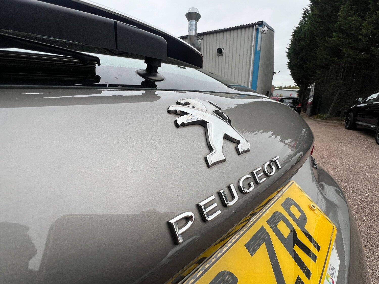 Used Peugeot 2008 2016 for sale - 76313918: Photo 36