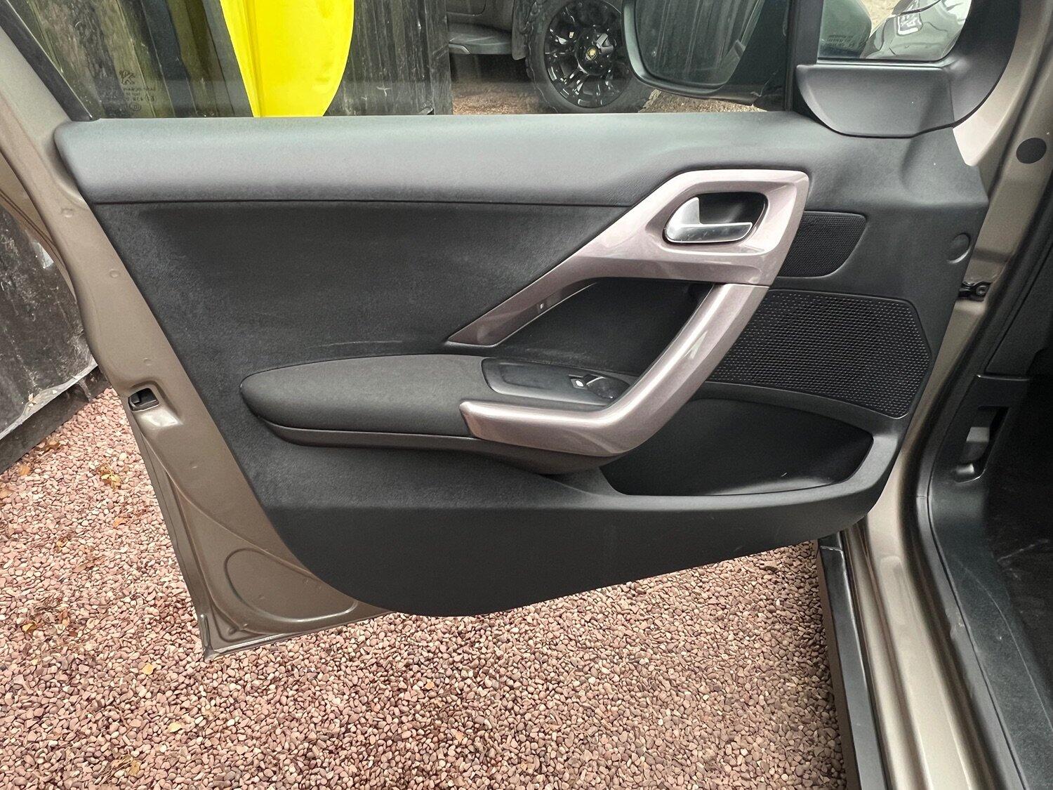 Used Peugeot 2008 2016 for sale - 76313918: Photo 48