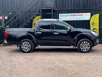 Used Nissan Navara 2018 for sale - 75517754: Photo
