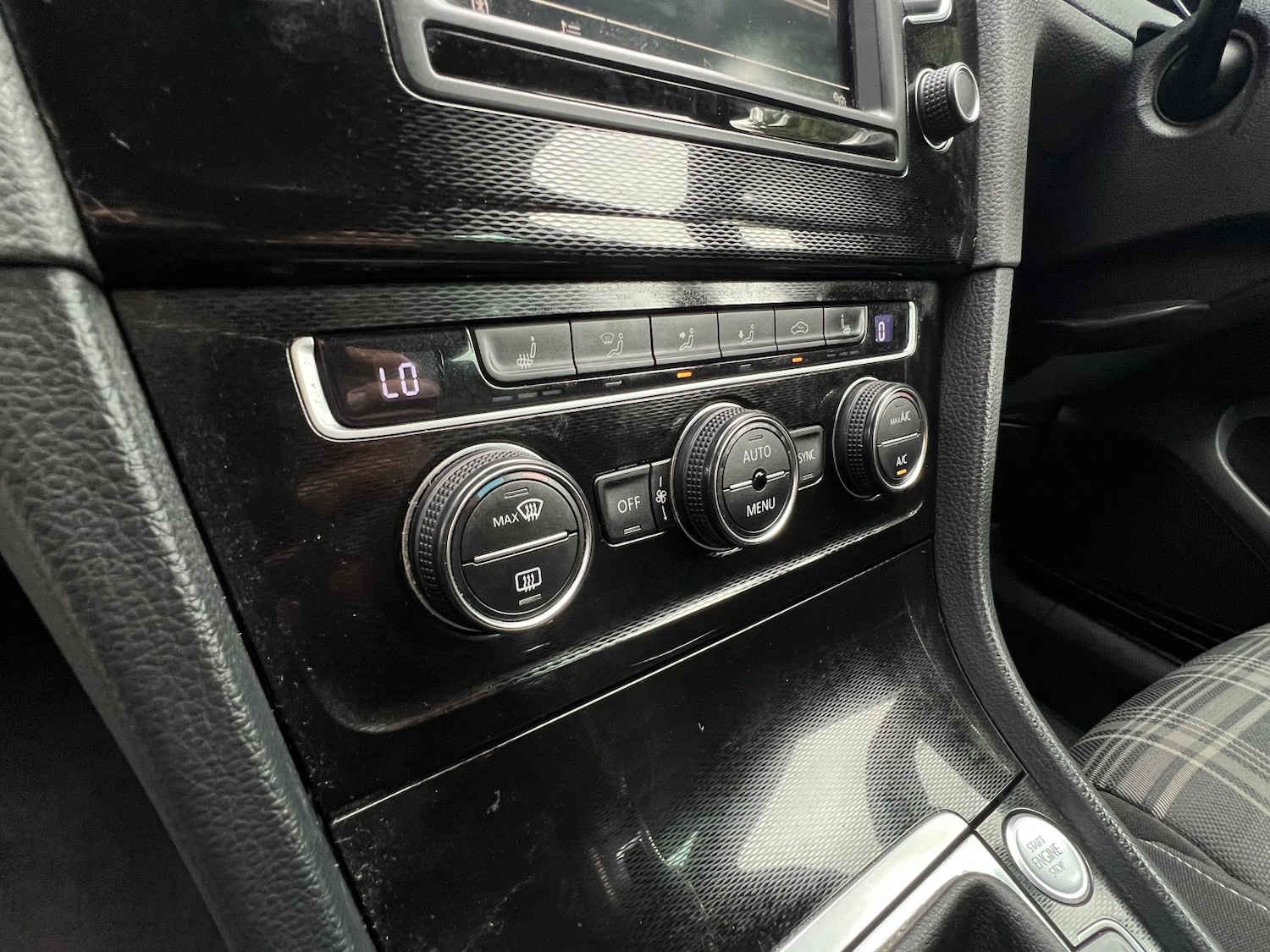 Used Volkswagen Golf 2015 for sale - 76911105: Photo 47