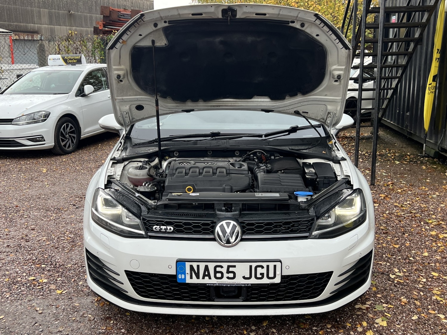 Used Volkswagen Golf 2015 for sale - 76911105: Photo 50