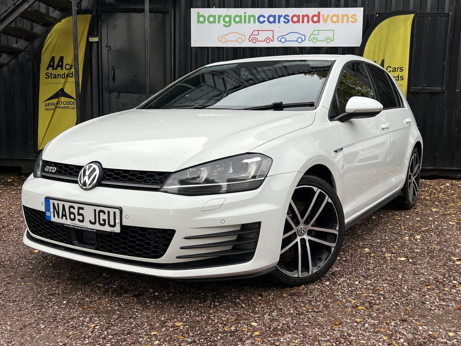 Used Volkswagen Golf 2015 for sale - 76911105: Photo 57