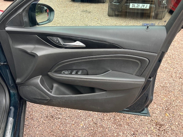Used Vauxhall Insignia 2018 for sale - 76211924: Photo 11