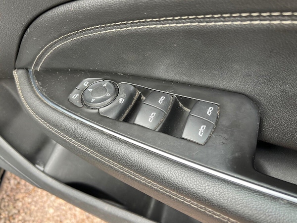 Used Vauxhall Insignia 2018 for sale - 76211924: Photo 12