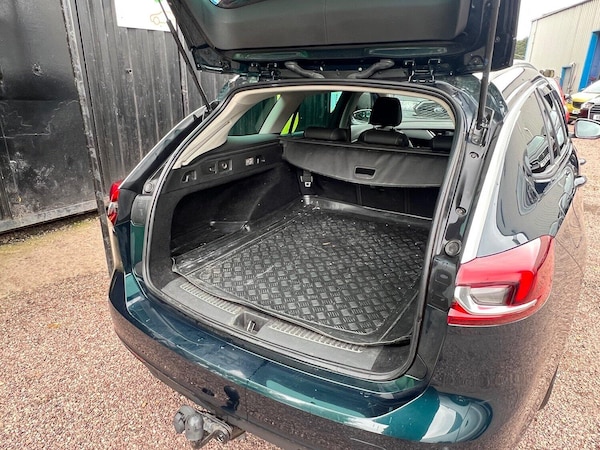 Used Vauxhall Insignia 2018 for sale - 76211924: Photo 36