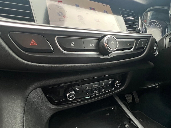 Used Vauxhall Insignia 2018 for sale - 76211924: Photo 49