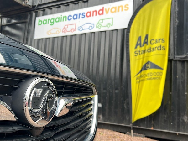 Used Vauxhall Insignia 2018 for sale - 76211924: Photo 7