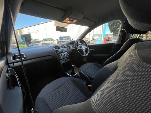 Used Volkswagen Polo 2012 for sale - 76142542: Photo 34