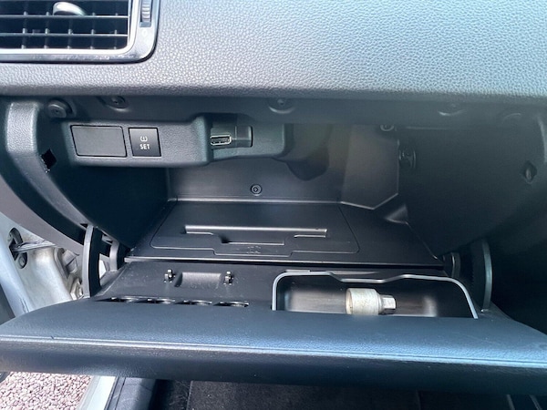 Used Volkswagen Polo 2012 for sale - 76142542: Photo 38