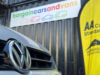 Used Volkswagen Polo 2012 for sale - 76142542: Photo 4