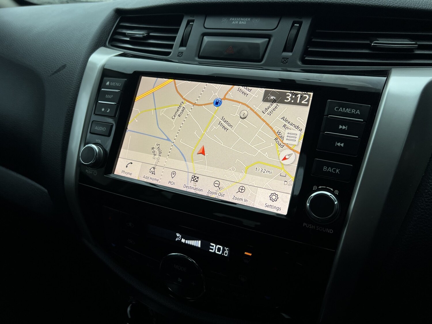 Used Nissan Navara 2019 for sale - 76712833: Photo 33