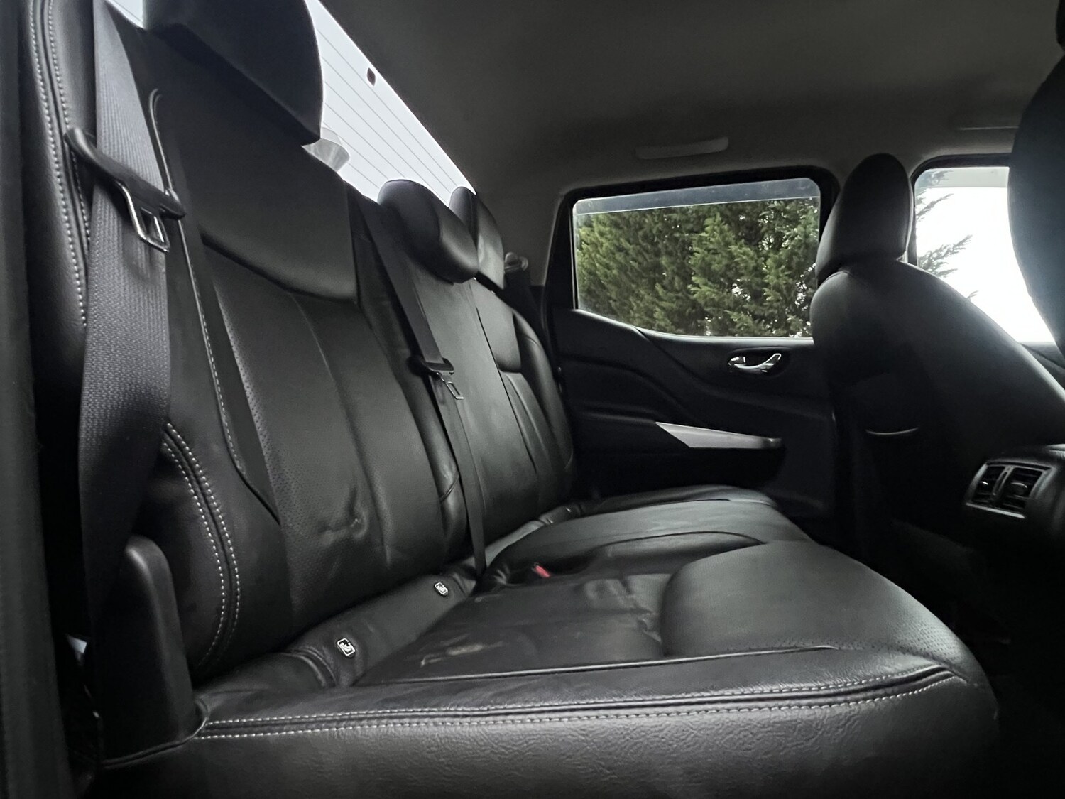 Used Nissan Navara 2019 for sale - 76712833: Photo 42