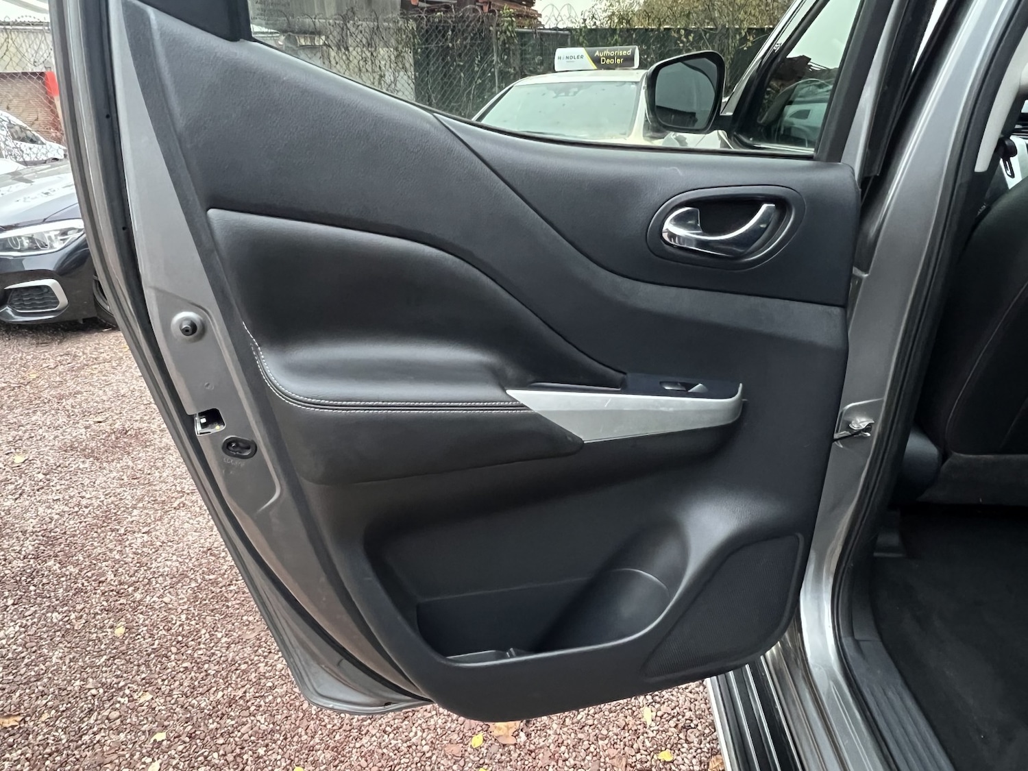 Used Nissan Navara 2019 for sale - 76712833: Photo 49