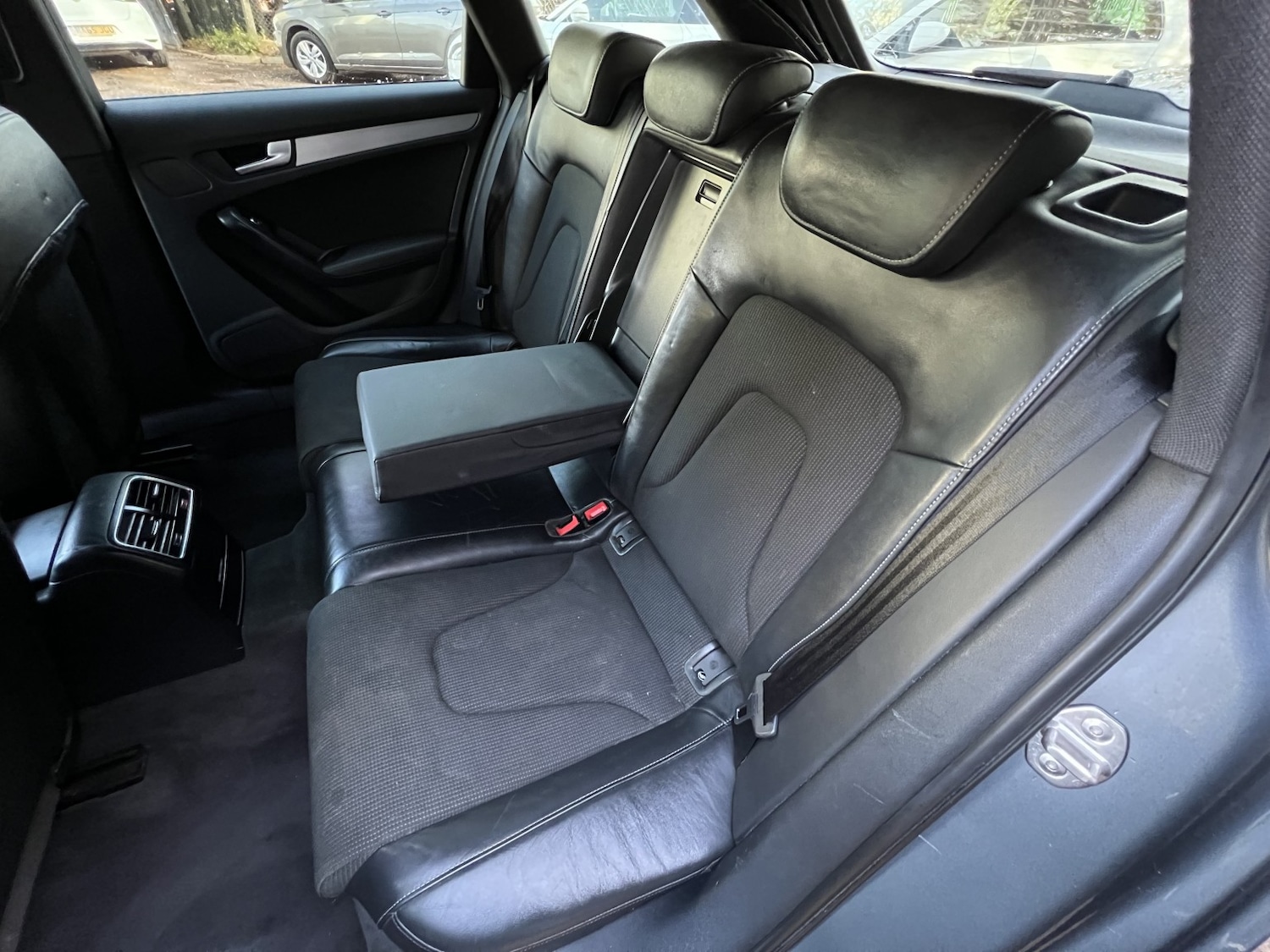 Used Audi A4 2015 for sale - 76482969: Photo 46