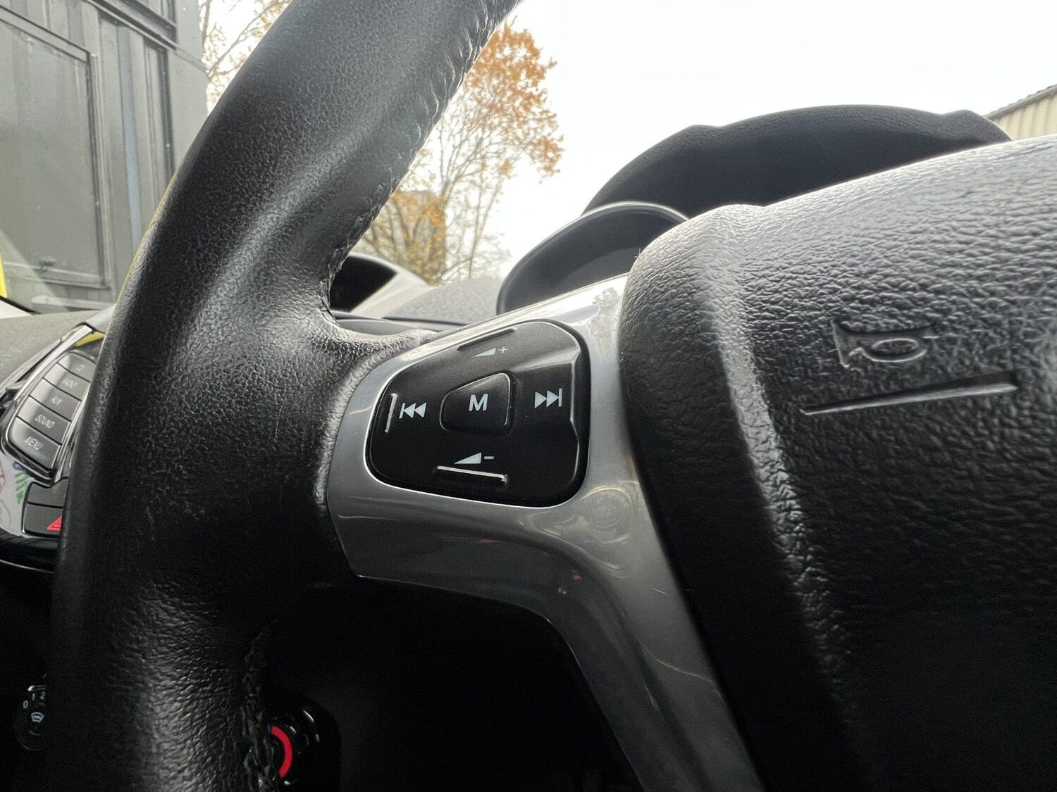 Used Ford Fiesta 2013 for sale - 76836988: Photo 15