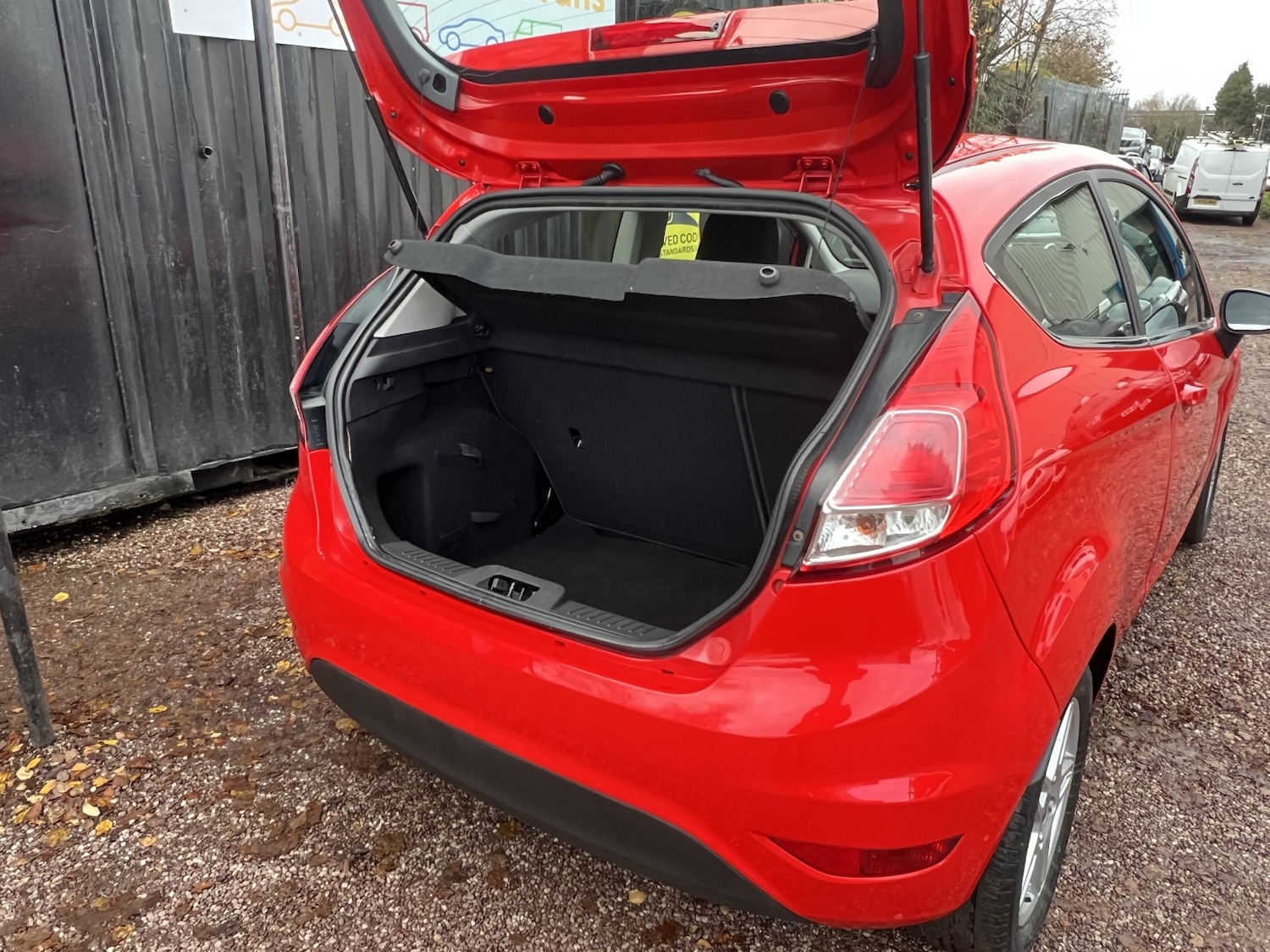 Used Ford Fiesta 2013 for sale - 76836988: Photo 22