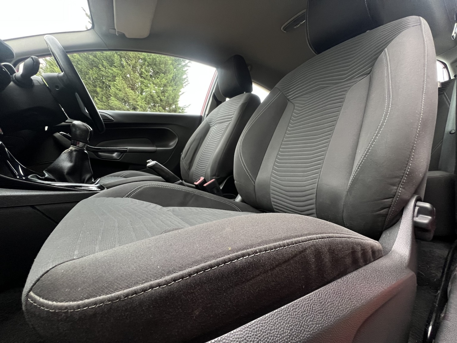 Used Ford Fiesta 2013 for sale - 76836988: Photo 25