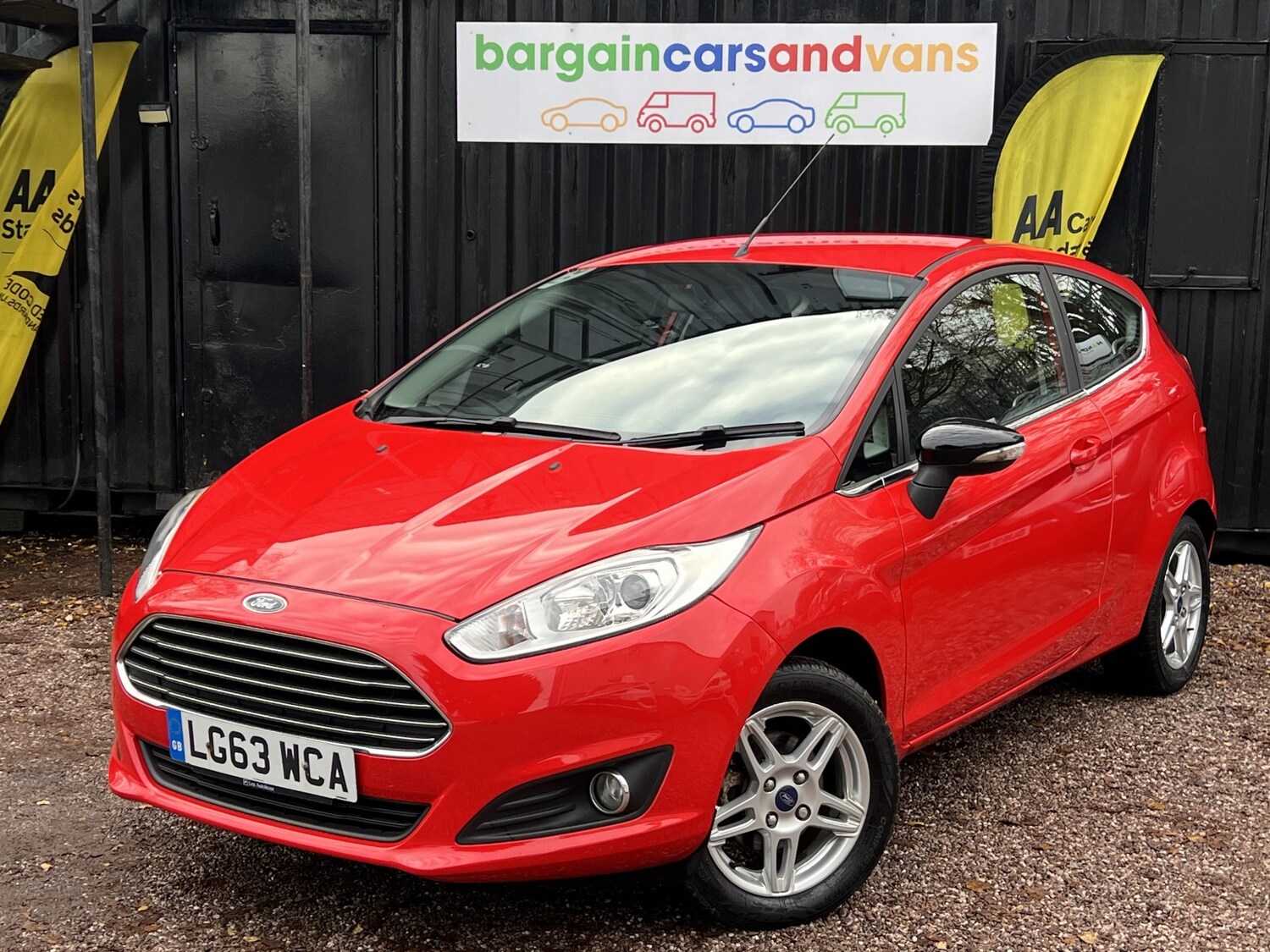 Used Ford Fiesta 2013 for sale - 76836988: Photo 32