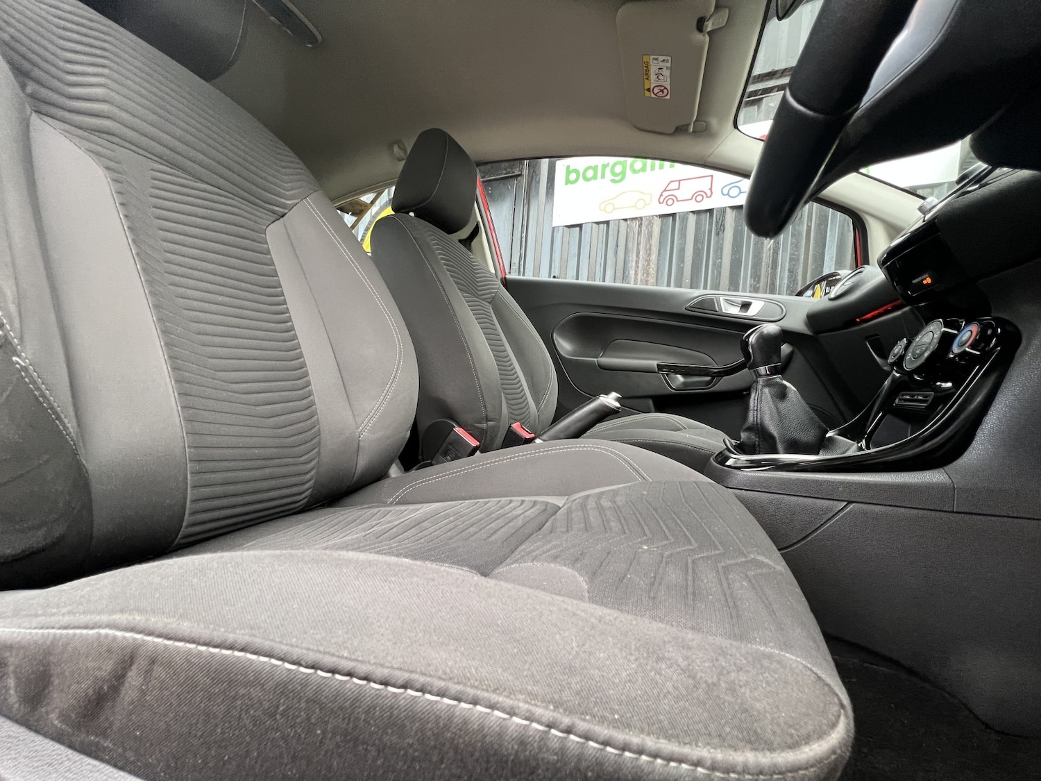 Used Ford Fiesta 2013 for sale - 76836988: Photo 7