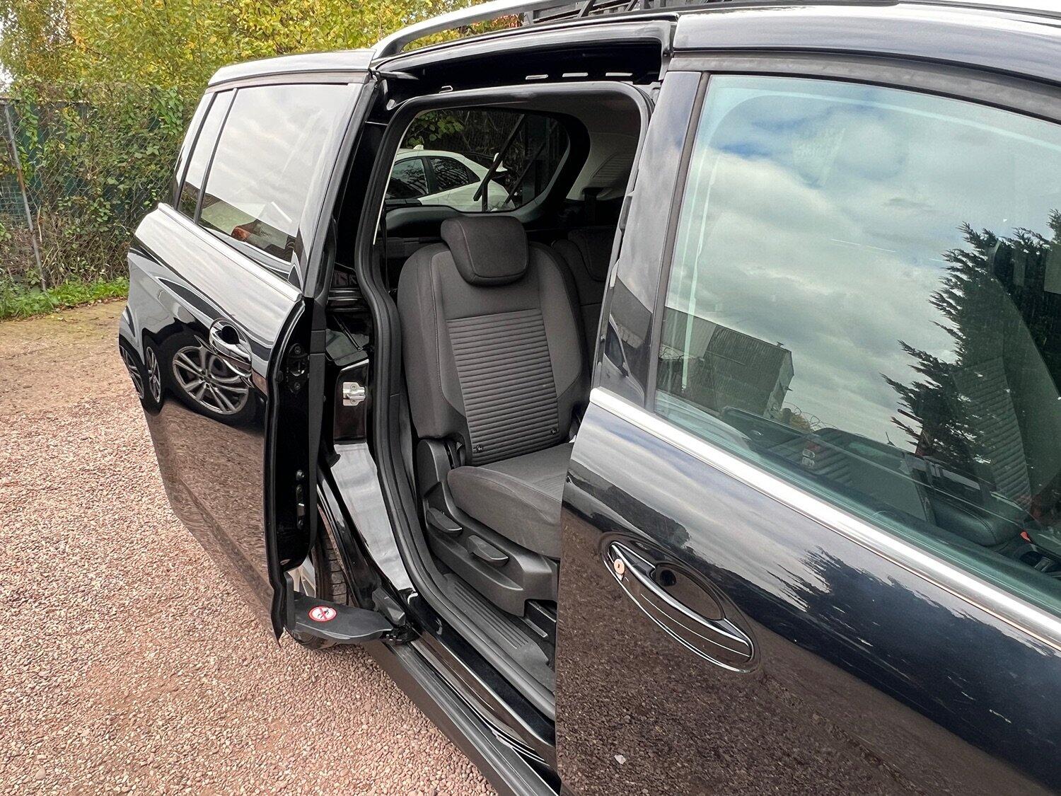 Used Ford Grand C-Max 2016 for sale - 76314016: Photo 30