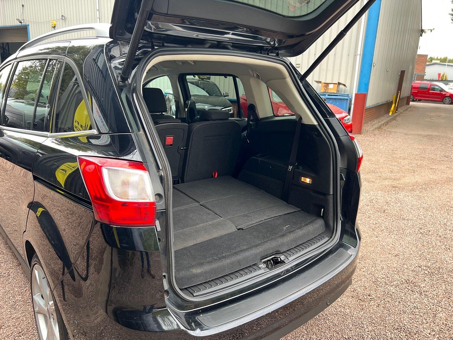 Used Ford Grand C-Max 2016 for sale - 76314016: Photo 37