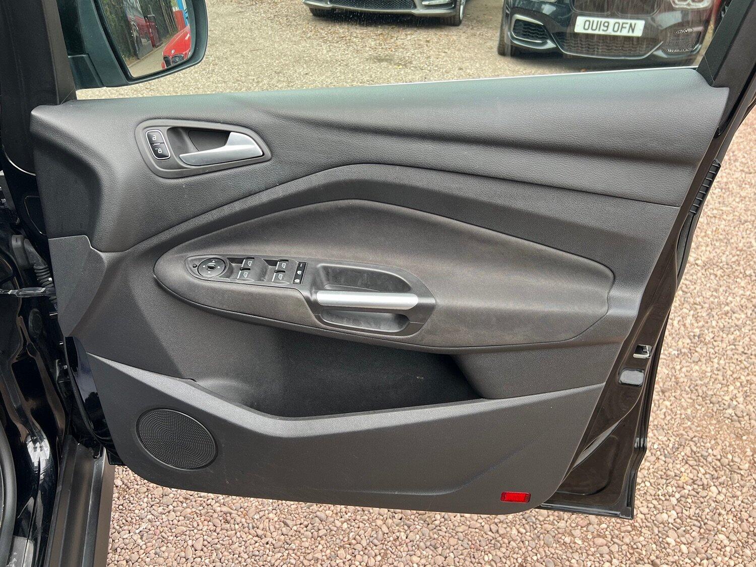 Used Ford Grand C-Max 2016 for sale - 76314016: Photo 9