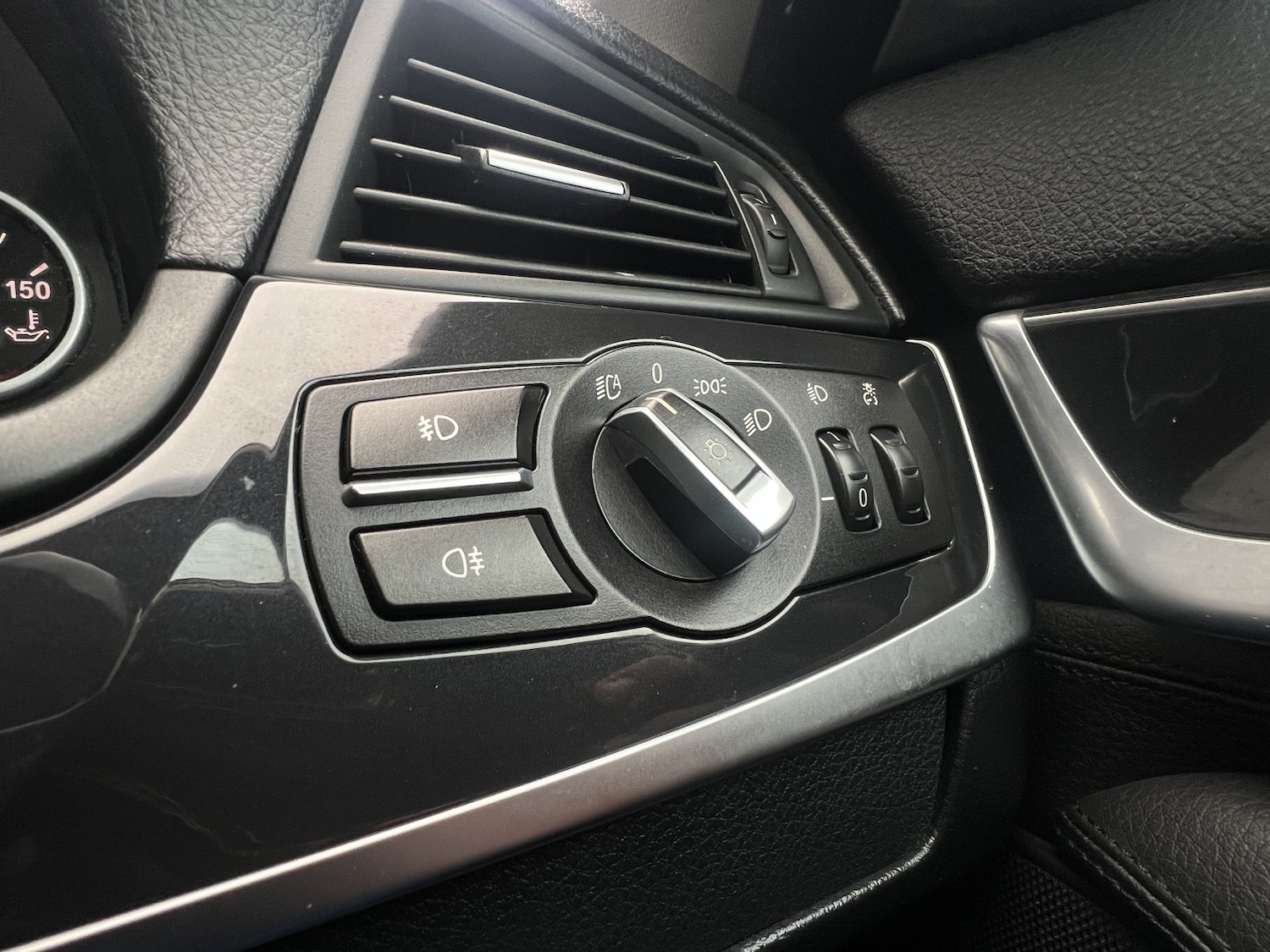 Used BMW 5 Series 2012 for sale - 76687270: Photo 16