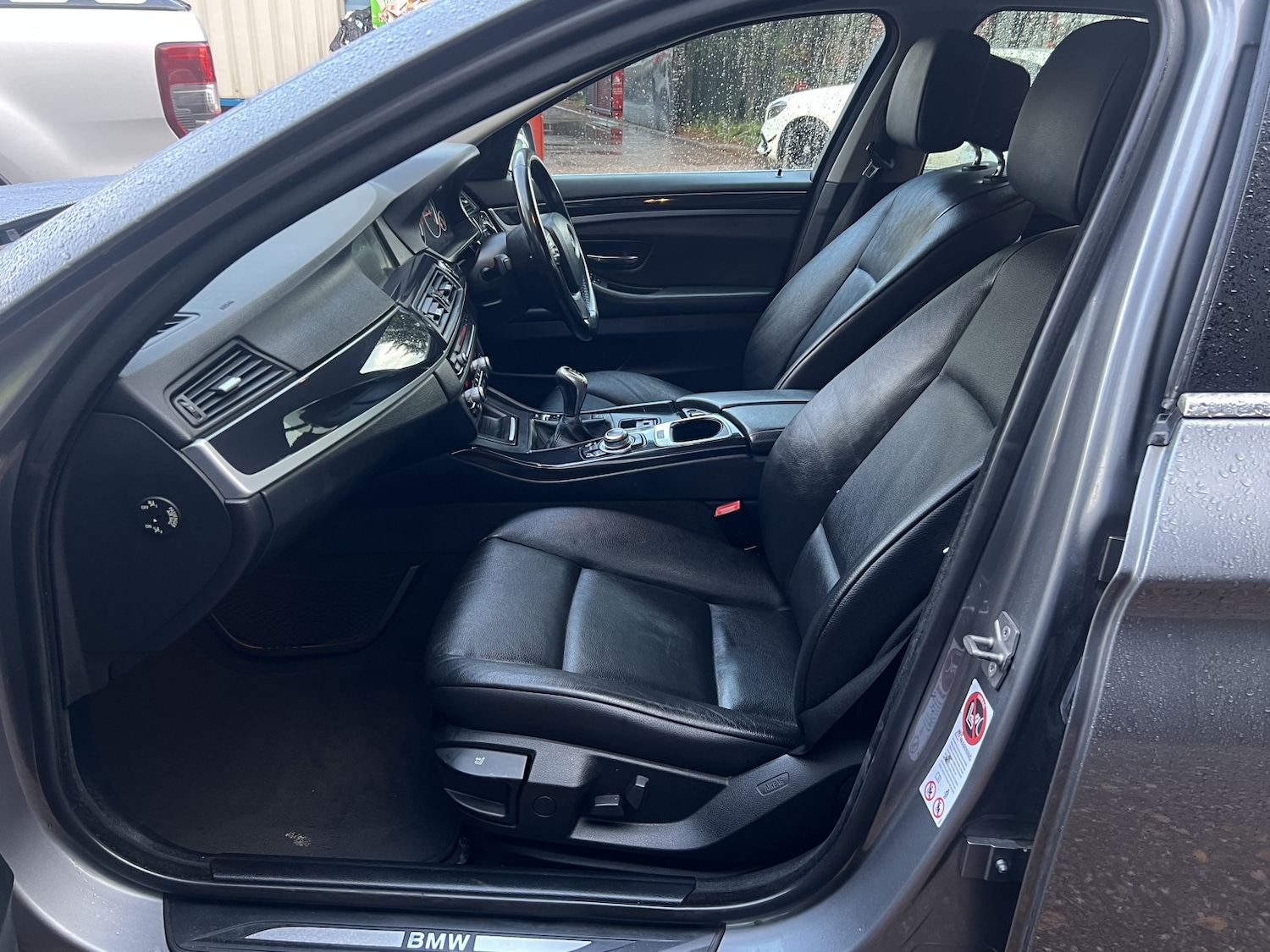 Used BMW 5 Series 2012 for sale - 76687270: Photo 40