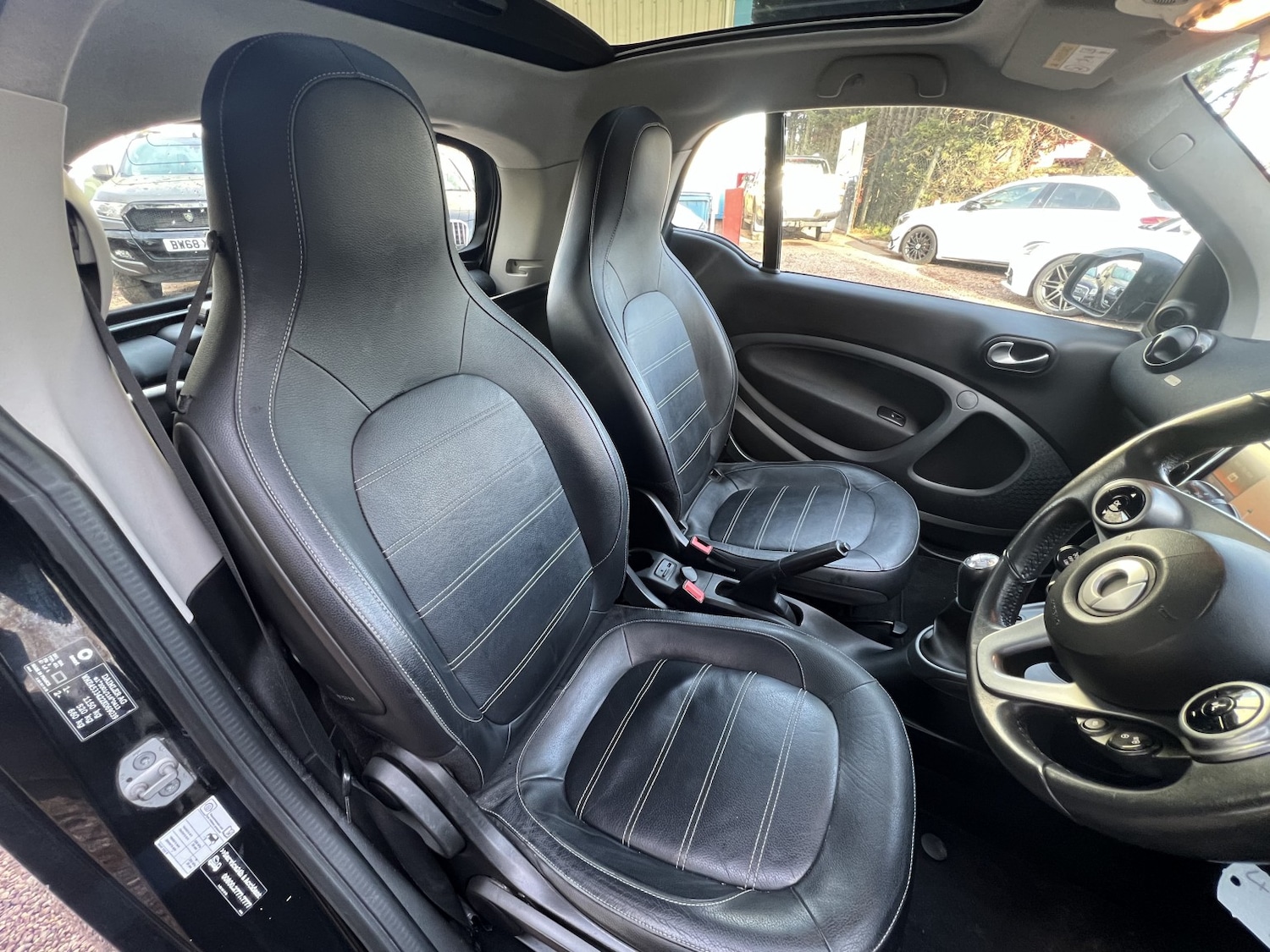 Used smart fortwo 2016 for sale - 76687164: Photo 21