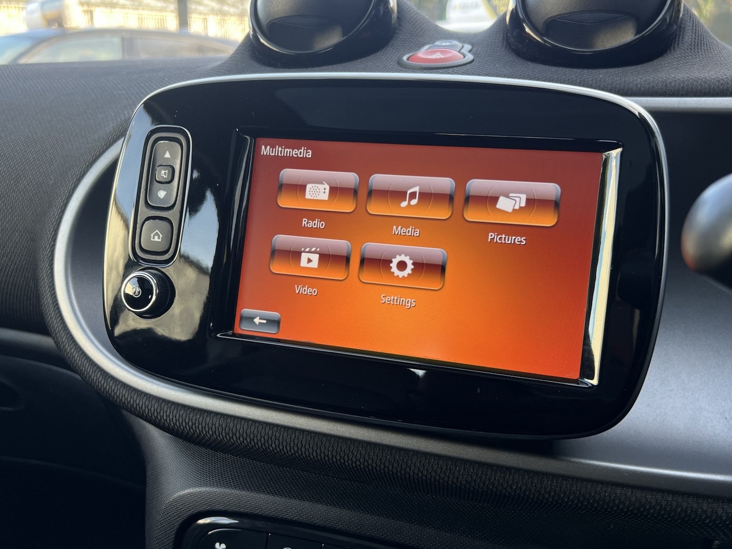 Used smart fortwo 2016 for sale - 76687164: Photo 42