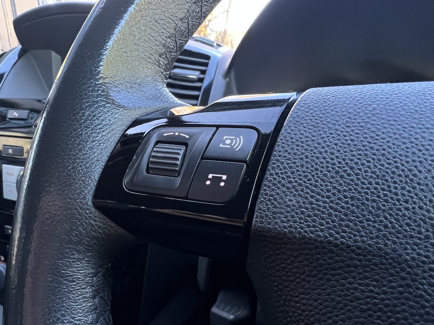 Used Vauxhall Zafira 2010 for sale - 76830357: Photo 20