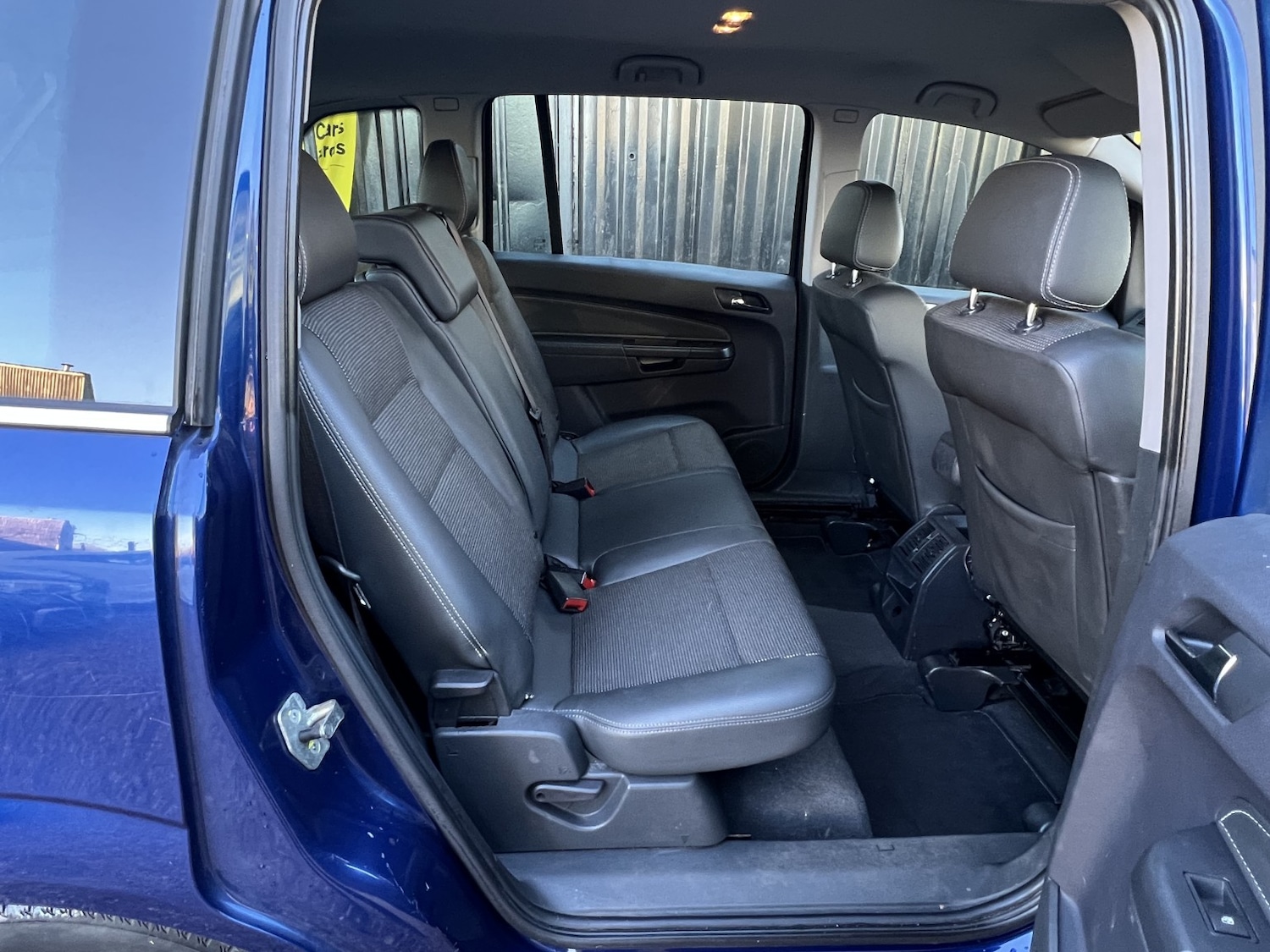 Used Vauxhall Zafira 2010 for sale - 76830357: Photo 32