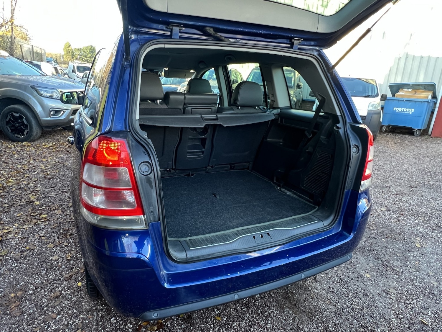 Used Vauxhall Zafira 2010 for sale - 76830357: Photo 36